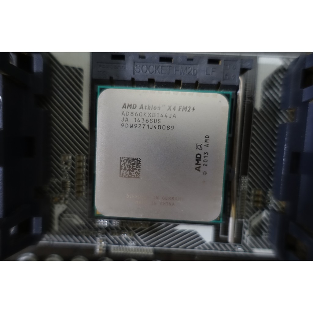 AMD FM2+ Athlon X4 860K 3.7G AD860KXBI44JA 95W 四核心 無內顯 CPU