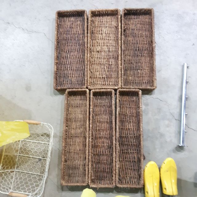 二手編織籃收納盒竹籃一個100元