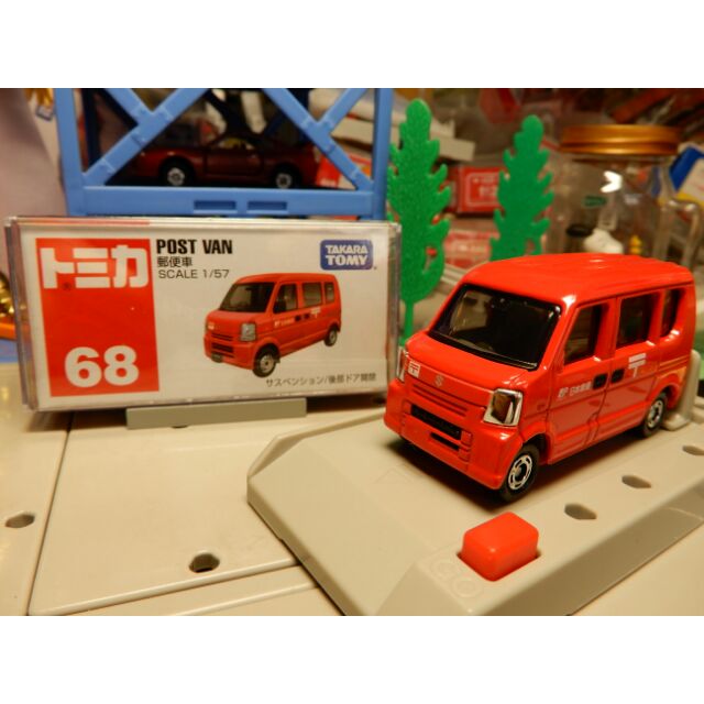 Tomica 68 .. Post Van