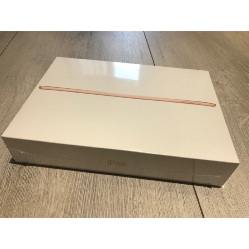 2018 iPad 金色 WiFi 32G 9.7寸 全新未拆