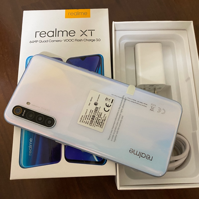 Realme XT 8g/128gb 白色（紅米note、小米、oppo）