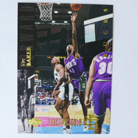 ~ Vin Baker VS Dennis Rodman ~NBA球星/貝克對決羅德曼 稀少金版.特殊卡