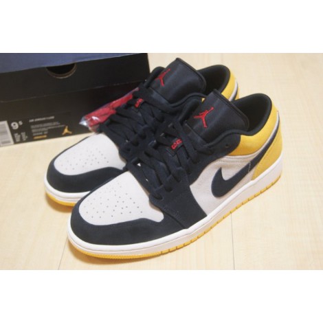 air jordan 1 low university gold