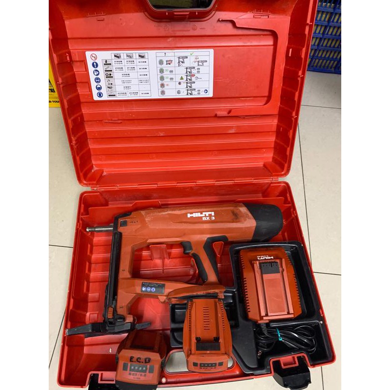 二手外匯商品 HILTI BX3 喜得釘 BX3 電動釘槍 喜利得 電動釘槍 保固1個月  日後保修