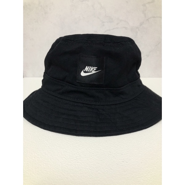 （二手）（大童款）Nike 漁夫帽9.5成新 戴過2次 「台南新天地購入（$580）」