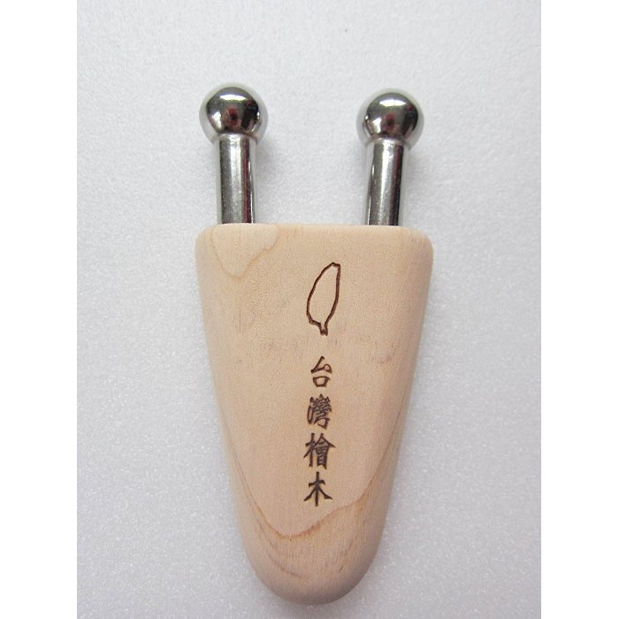 Q比小店-台灣檜木蝸牛精靈 不鏽鋼 指壓 無痕指壓器 攜帶款 眼部按摩AI-52
