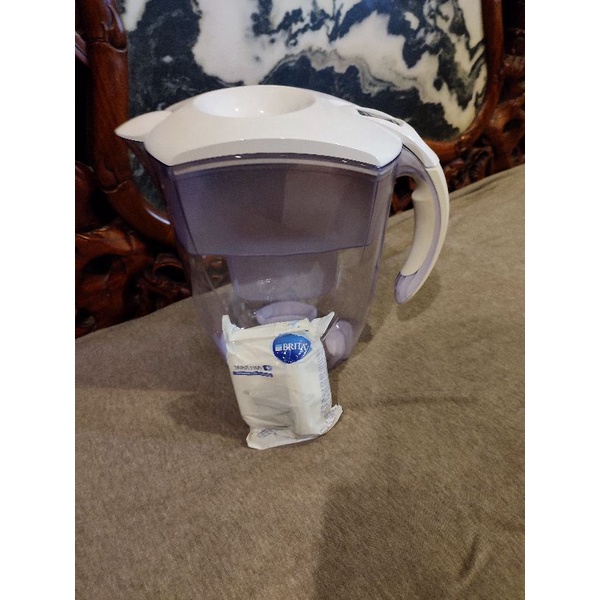 二手 白色 Brita水壺 BRITA ELEMARIS 艾利馬3.5公升濾水壺 贈濾心