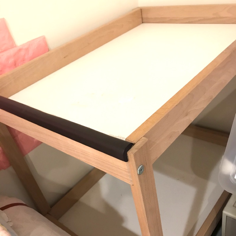 「客訂」 二手 Ikea 嬰兒尿布更換桌 + 贈嬰兒護墊 （尿布台 + 尿布墊）