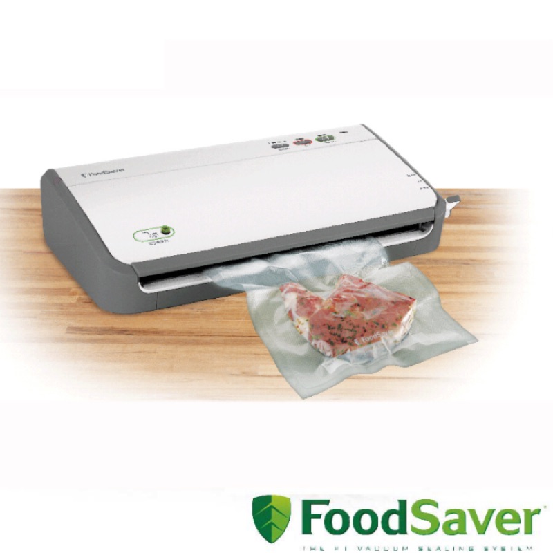 FoodSaver Compact FM2110食物真空保存機 內含真空卷一入真空袋 (僅使用一次）
