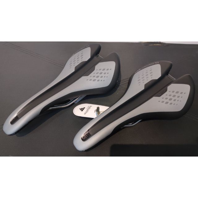 liv contact sl forward