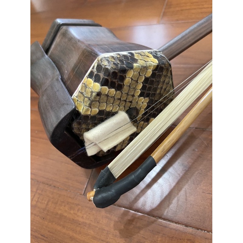 日本正規代理店 十三堂楽器 北京式黒檀二胡403P mxmf.com.mx
