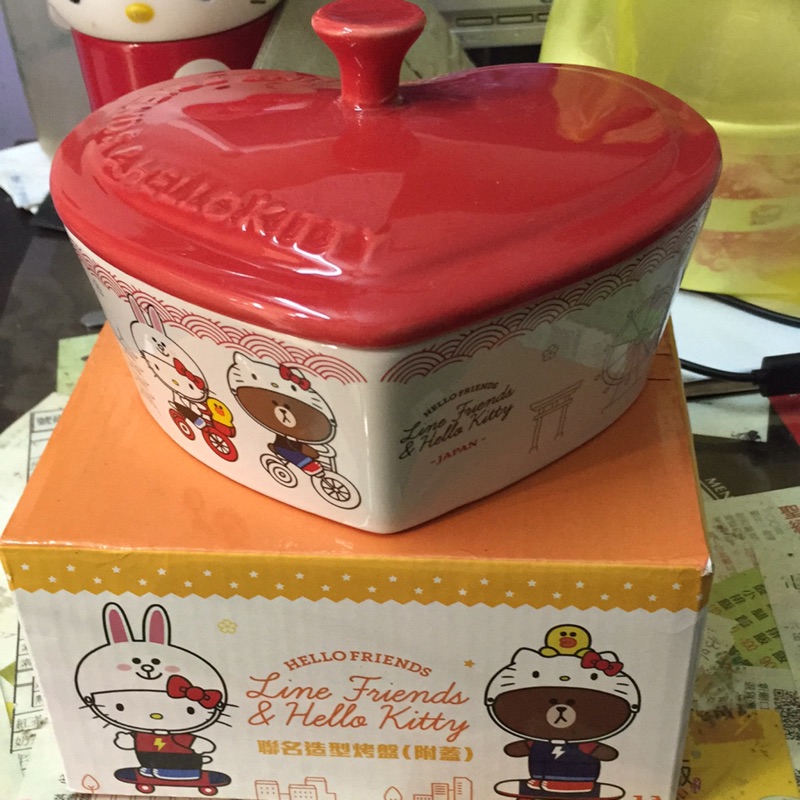 Hello Kitty 聯名造型烤盤
