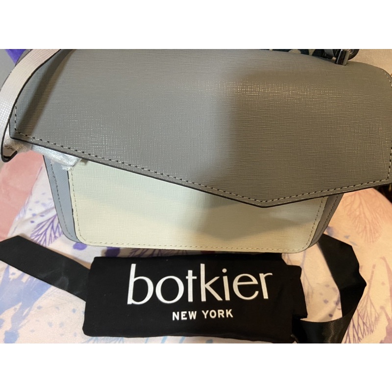 Botkier 防刮灰白拼接色現貨全新有防塵袋2條背帶