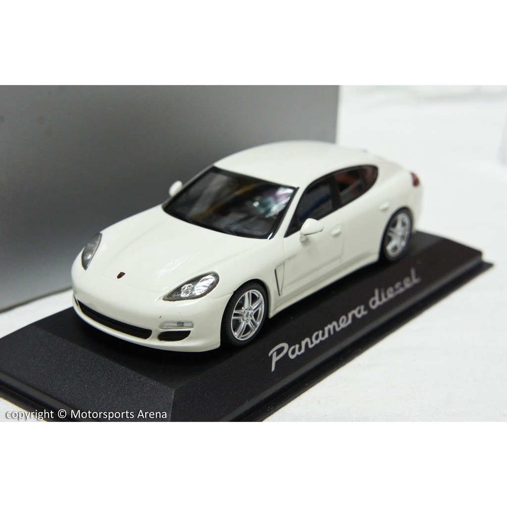 【破盤特價】保時捷原廠 1:43 Minichamps Porsche Panamera Diesel 白色