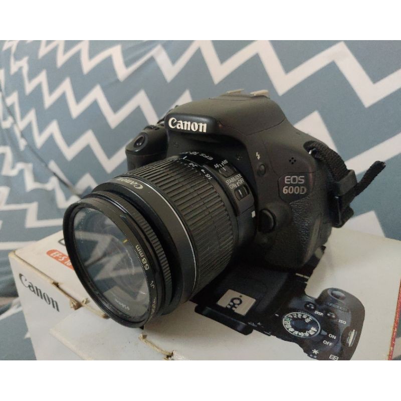 佳能 Canon eos 600D 二手 單眼相機 + 標準鏡頭