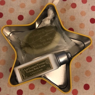 《L'occitane歐舒丹》星型綵球組馬鞭草身體乳+葉香皂25g/乳油木牛奶皂50g/馬鞭草潤髮乳身體乳沐浴膠聖誕禮物