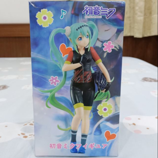 全新初音未來自行車服公仔 Miku 應援Ver. 7天鑑賞 賽車初音 單車 腳踏車 附自行車帽安全帽 全新未拆