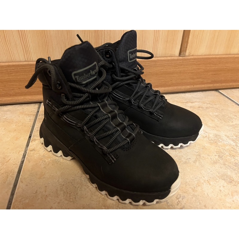 2021 Timberland 女款黑色Edge磨砂革防水靴|A2K2Y001 size 22.5cm