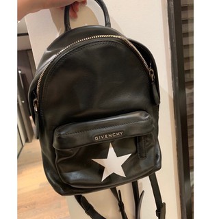 正品Givenchy mini後背包