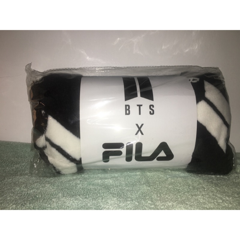 BTS x FILA 毛毯 （需綁物，請看說明）