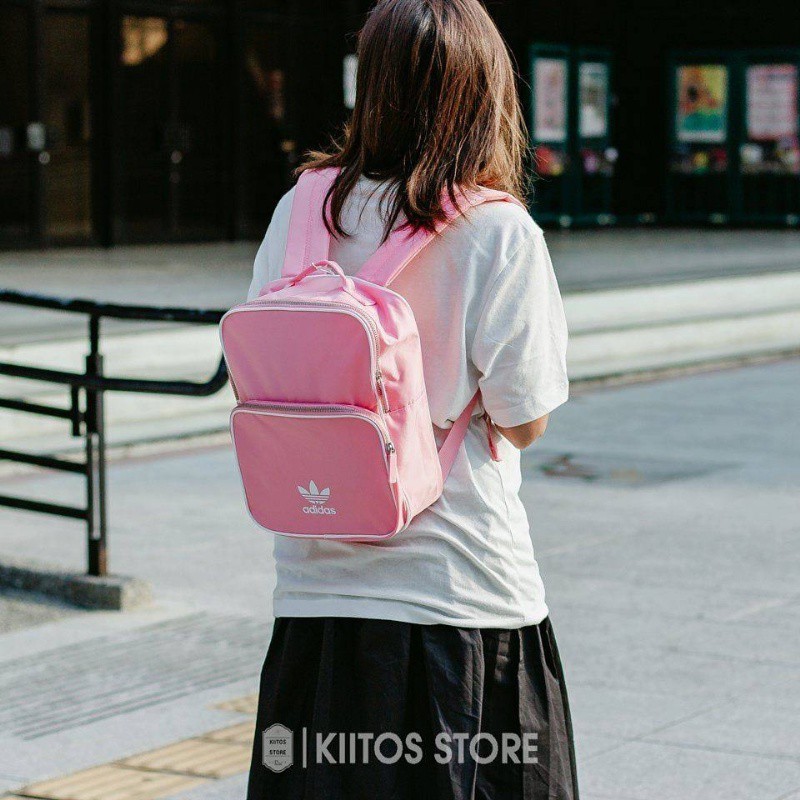 現貨-台灣Adidas愛迪達馬卡龍三葉草小標後背包-粉色| 蝦皮購物