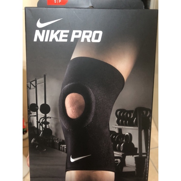 Nike pro 護膝 單隻 s號（全新僅試套）