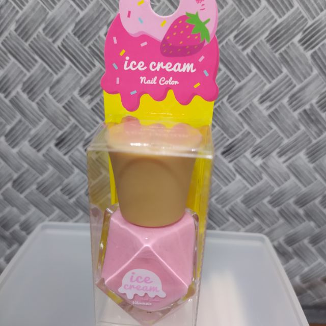 Winmax冰淇淋指甲油（草莓冰沙）