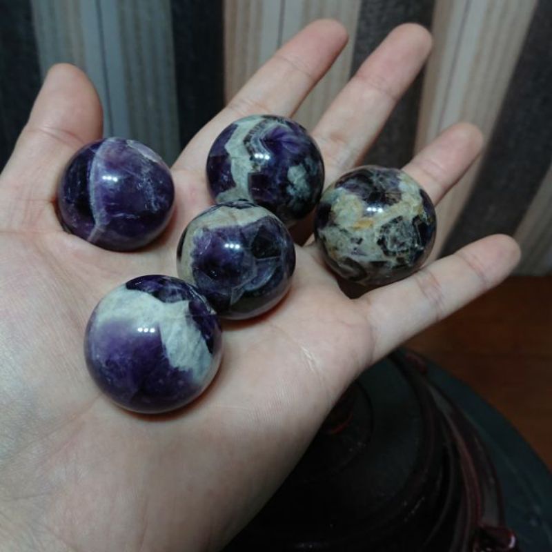 夢幻紫水晶球 紫水晶 水晶球 天然 水晶 拋光 原石 礦物 晶體 標本 能量石 教學 消磁石 擺飾