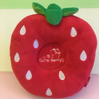 可愛的草莓🍓車用頸枕