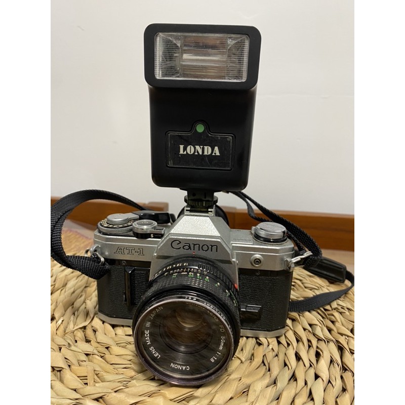 古董 CANON AT-1 單眼相機 （僅供擺設用途）