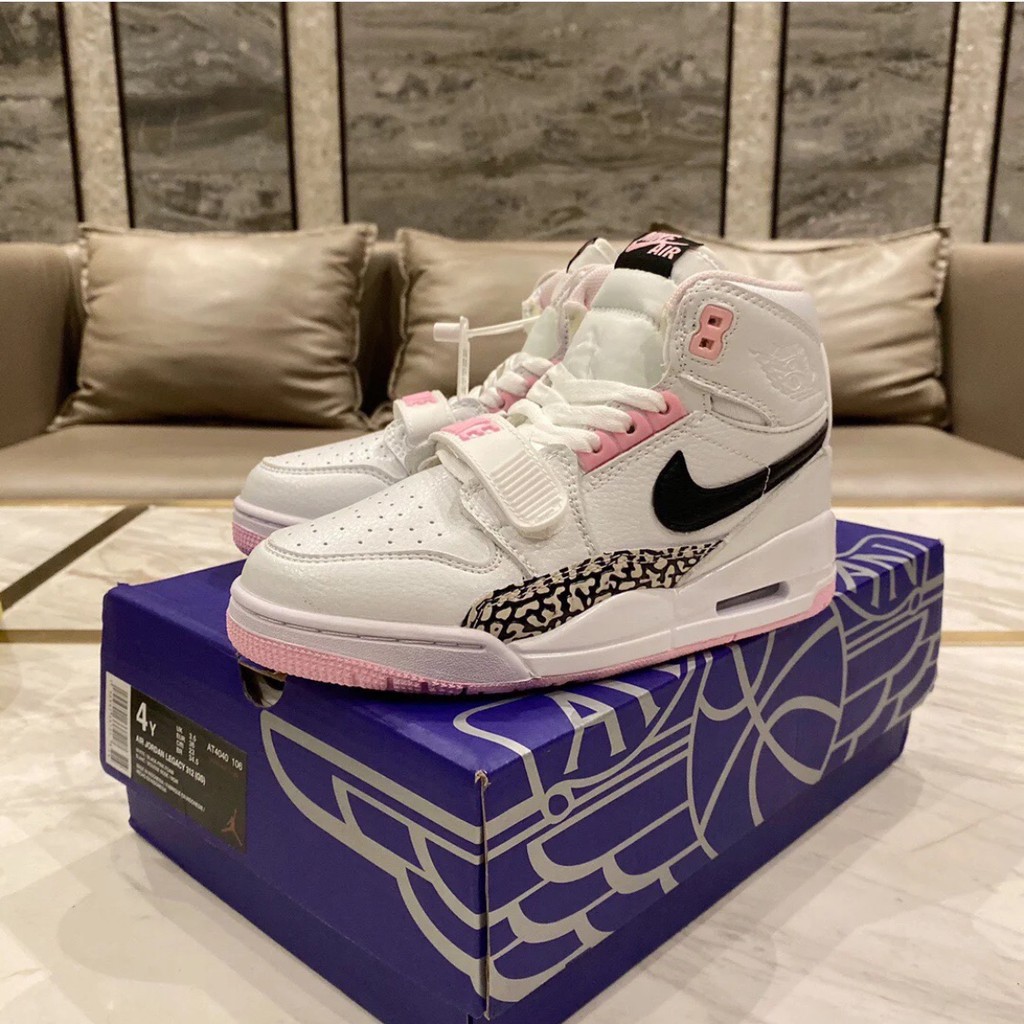 air jordan legacy 312 lakers