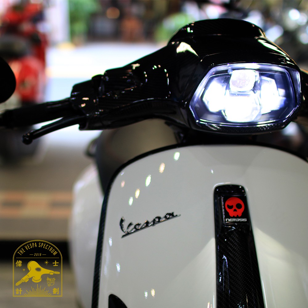 【偉士計劃】Zelioni Vespa sprint 衝刺 125 150 LED 魚眼大燈 新品