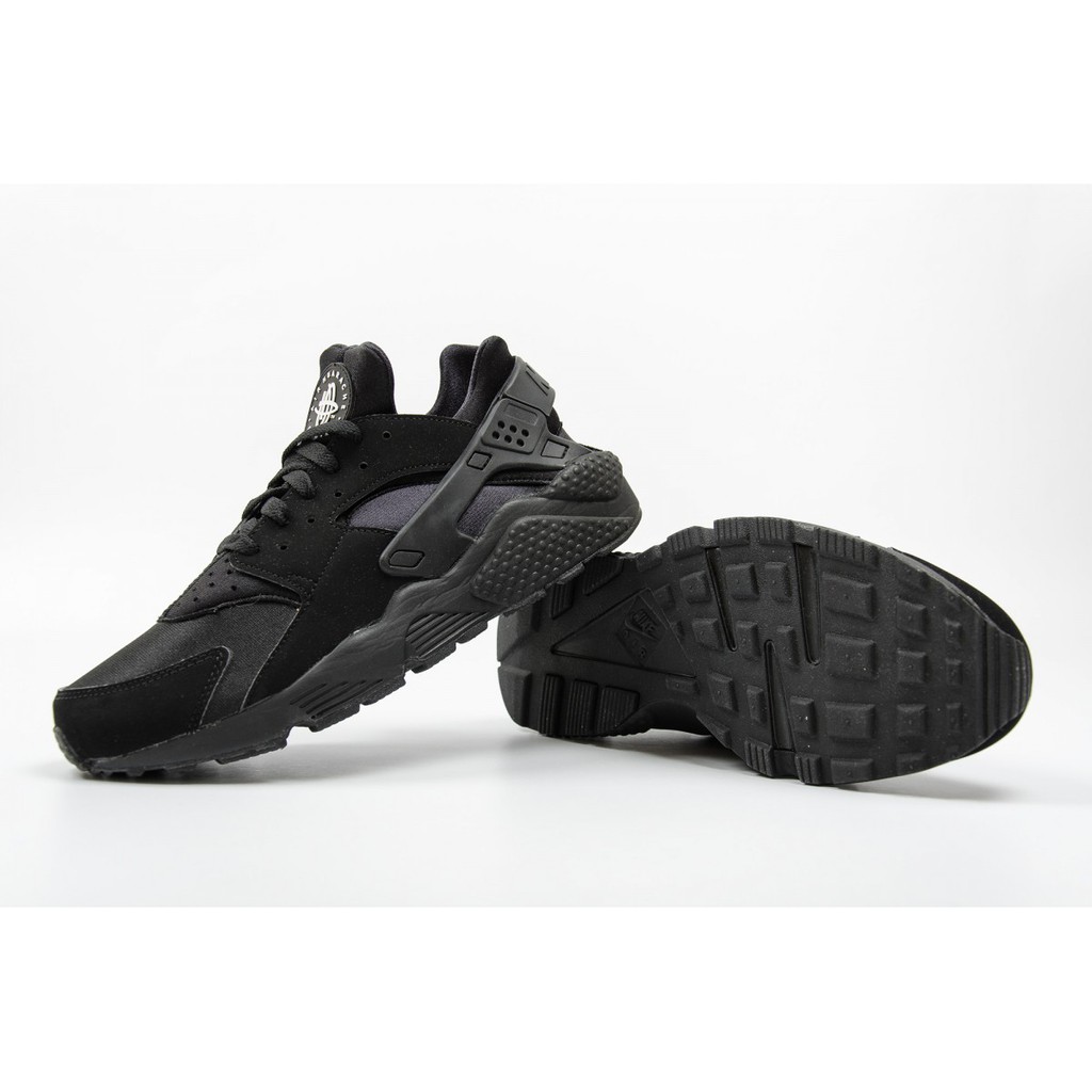 triple black huarache