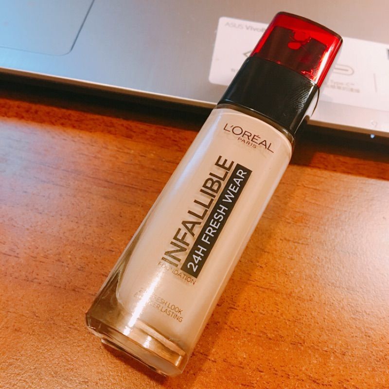 Loreal 24h無瑕完美粉底液 130 明亮色