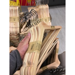 超級IKEA代購-8件裝木頭衣架-衣櫃/衣架/大衣衣架/寬衣架/實木衣架/木頭衣架/擺攤衣架/木衣架/木質衣架/原木衣架