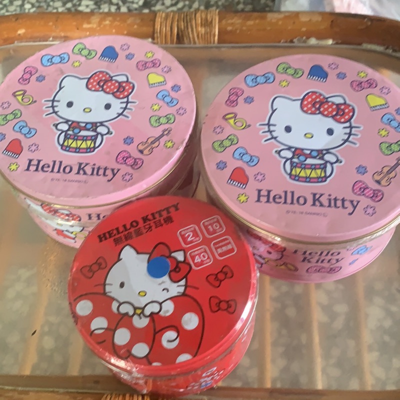 凱蒂貓2025 *2 無線藍牙耳機 三顆合售1020元 Hello Kitty