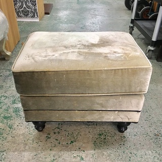 【全國二手傢俱館】*樣品屋*抹茶綠 布面方形扶助椅/小矮凳/小板凳/等候椅/沙發椅/二手矮椅/布椅/休閒椅/二手傢俱