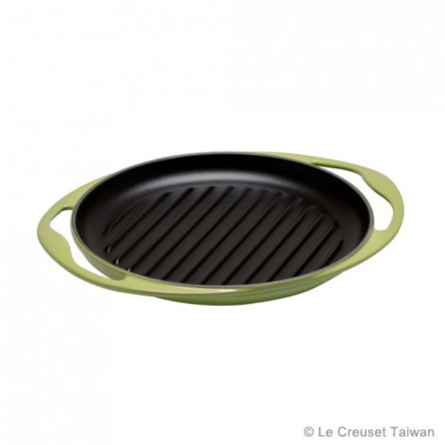 【巧藝廚房用品專賣店】Le Creuset鑄鐵雙耳圓烤盤 25cm 棕櫚綠 特價3280元