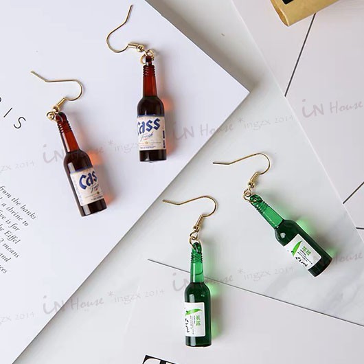IN House*🇹🇼現貨🇰🇷韓國 earring 創意 燒酒 造型 垂墜 啤酒 耳環 療癒系 個性 酒瓶 耳釘