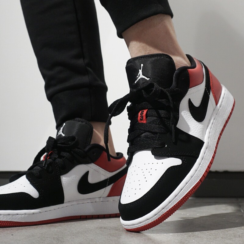 柯拔 Air Jordan 1 Low Black Toe 553558-116男 CI3436-116 小中童