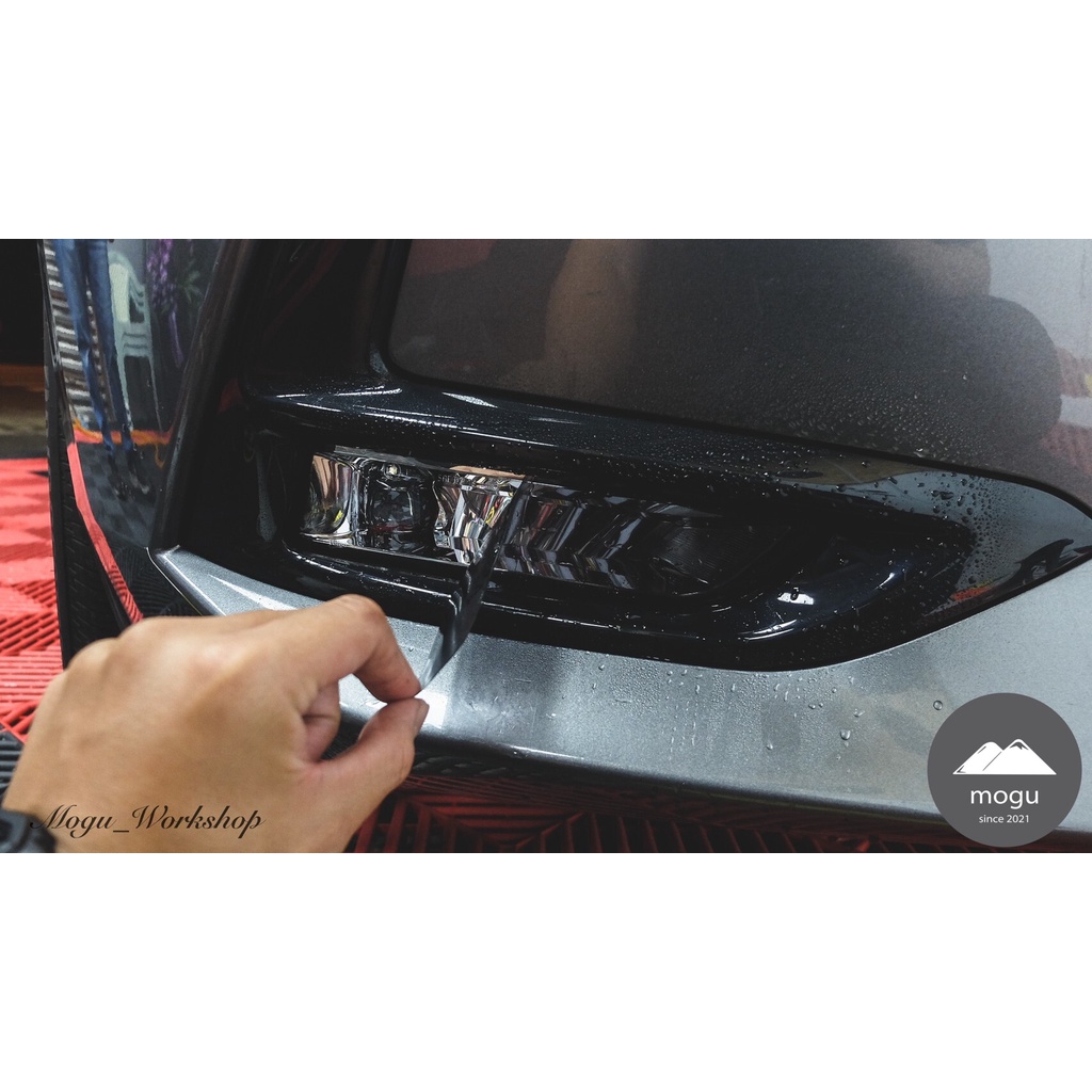 [膜谷包膜工作室] Nissan Sentra 前霧燈 保護膜 (一對 犀牛皮 改色 燈膜 燻黑 改裝