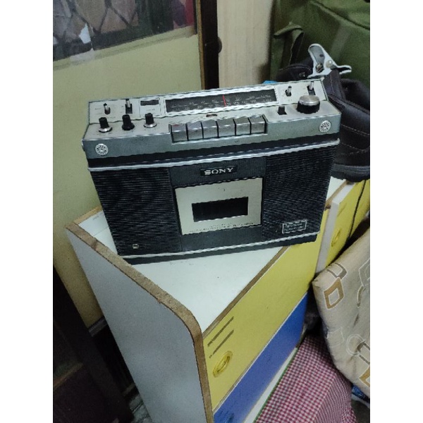 sony cf-550a新力牌 索尼  收音機  只知道1972年至1976年發行 電線改成插針式 保養好了
