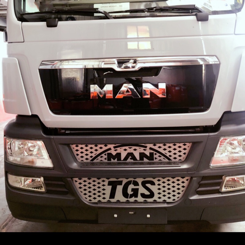 Man水箱護罩水箱罩tgx Tgs 聯結車 拖車 卡車另有車款volvo Scania Benz 賽德卡sitrak 蝦皮購物