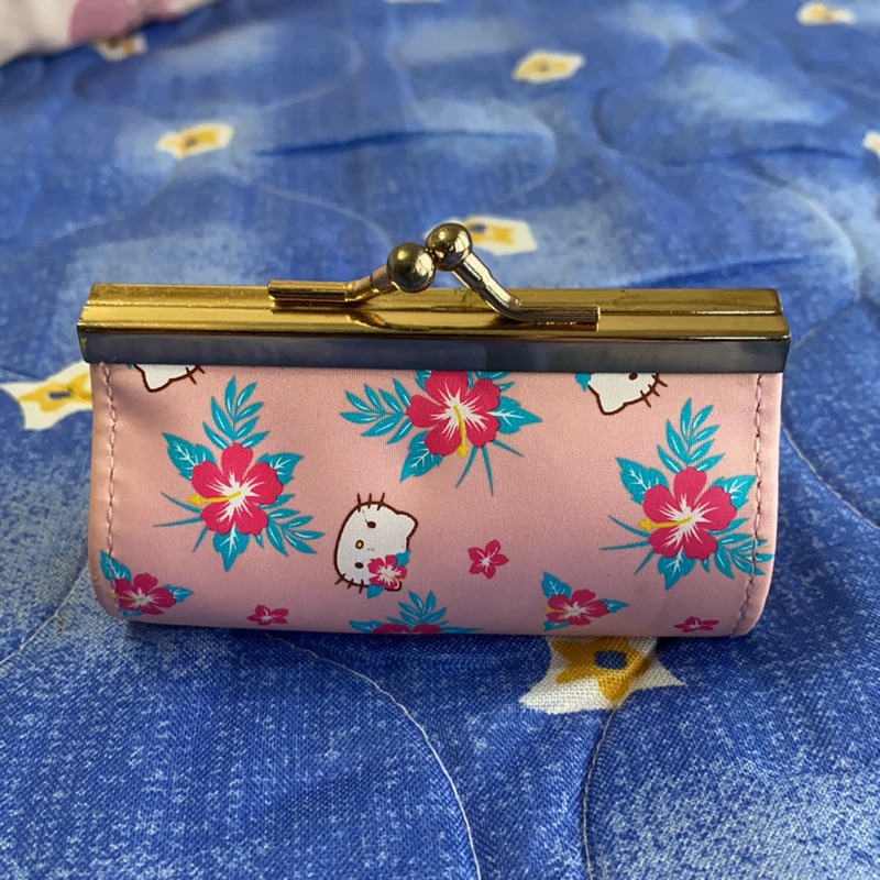 Hello Kitty口金包口紅盒