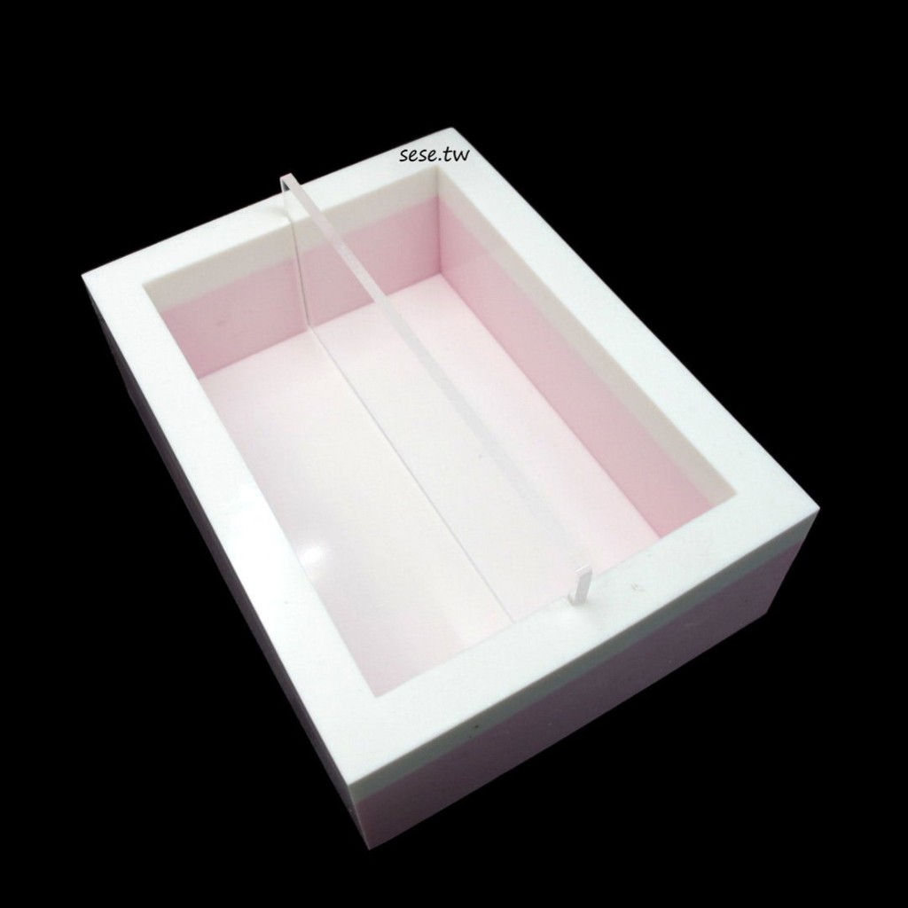 【順億化工】2KG專業矽膠吐司模-含中隔板(正方形、長方形) 手工皂模具