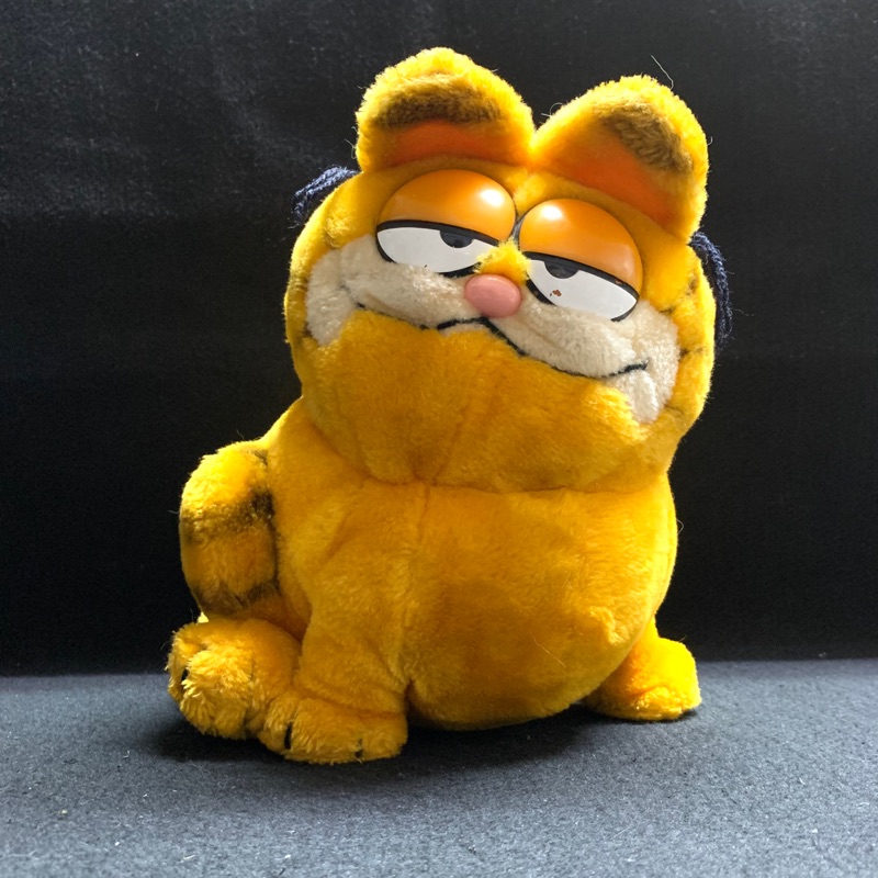 1981 正版 加菲貓 坐姿 娃娃 Garfield 韓國製