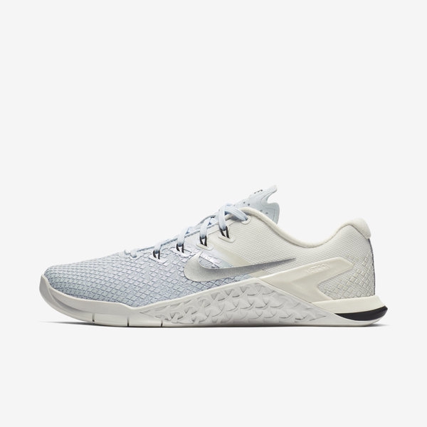 wmns nike metcon 4 mtlc