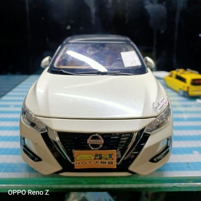 [C. M. C 精選模型] 二手瑕疵福利品   Nissan All New SENTRA 1/18 模型  現貨