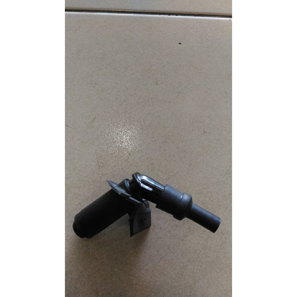 雷霆150   火星塞蓋