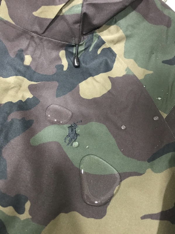 💯🇺🇸🐎Polo Ralph Lauren 全新品 頂級防水風衣 雨衣夾克 軍事迷彩 S號 售價：8480$